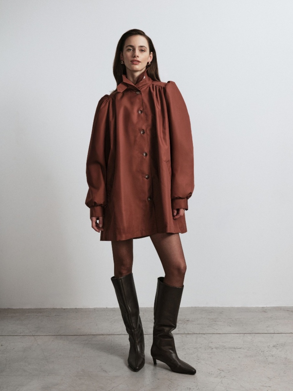 Trench coat with a GABRIELLE stand-up collar